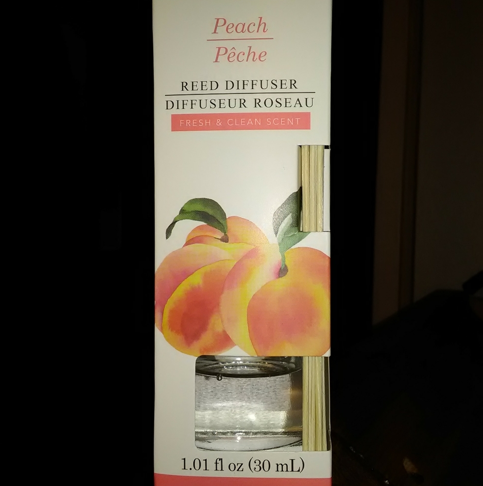 Peach Reed diffuser